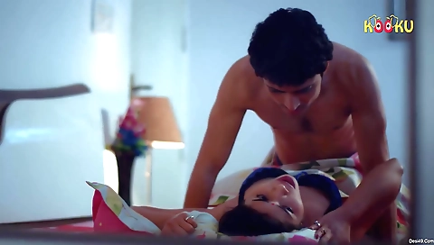 Bright brunette babe is very sexy and her movie is great