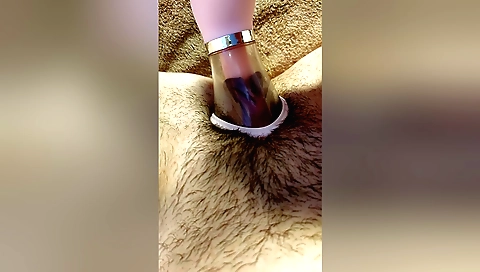 Indian amateur video featuring hot girl with hairy pussy