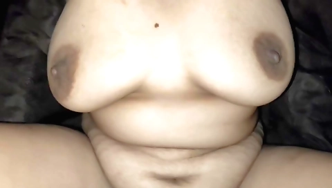 Indian wife fucks husband on the couch and makes him happy