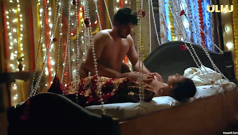 Hot brunette brunette is giving a great blowjob while being fucked