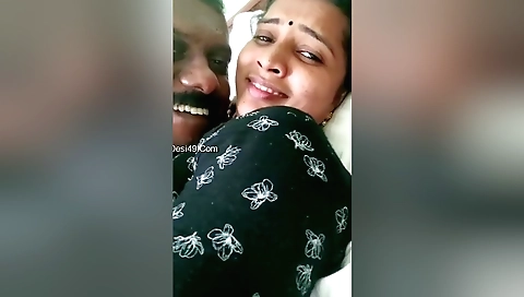 Indian babe got fucked on the webcam by a horny big guy