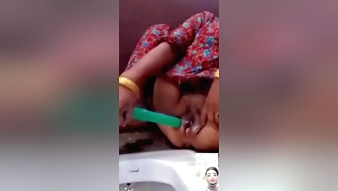 Indian chick with big ass is doing some sex on webcam