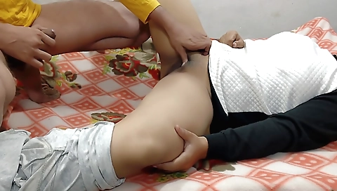 Amateur amateur fetish hairy babe gets off and shows her ass