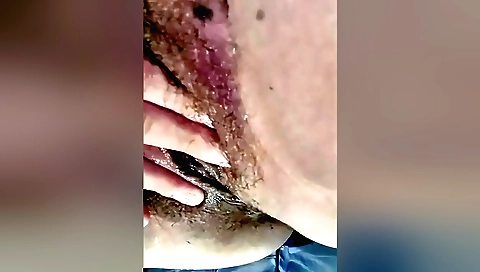 Indian amateur gets naked and masturbates in the bed