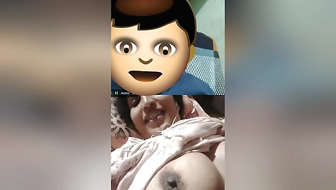 Mature Mallu Wife Showing Her Boobs And Pussy On Vc