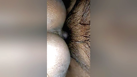 Indian woman suck dick and ride hard in amateur porn