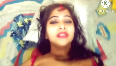 A big booty brunette is getting her ass fucked in the bed