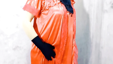 Indian mom gives her stepson a hot sex in the shower