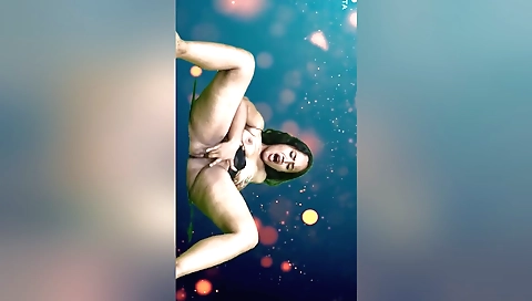 Indian beauty gets banged in the end of her amateur porn