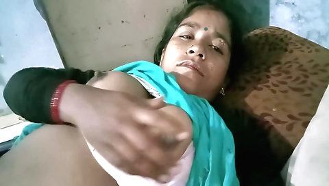 Indian hairy bhabhi with a hairy pussy gets fucked