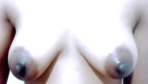 Indian college girl with natural boobs and a sexy smile