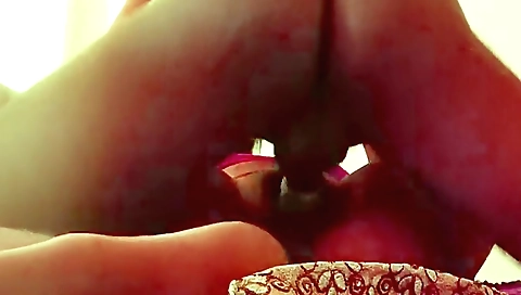 Indian bhabhi ne devar ke jism ka massage kia devar g se chudwaya