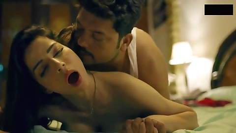 Indian woman seduces a man to fuck her in the kitchen