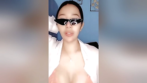 Best solo video with a beautiful amateur asian girl