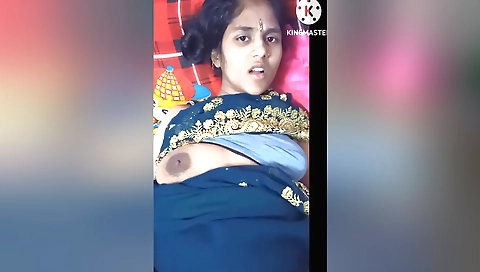 Indian girl in sexy panties and big tits in porn vid